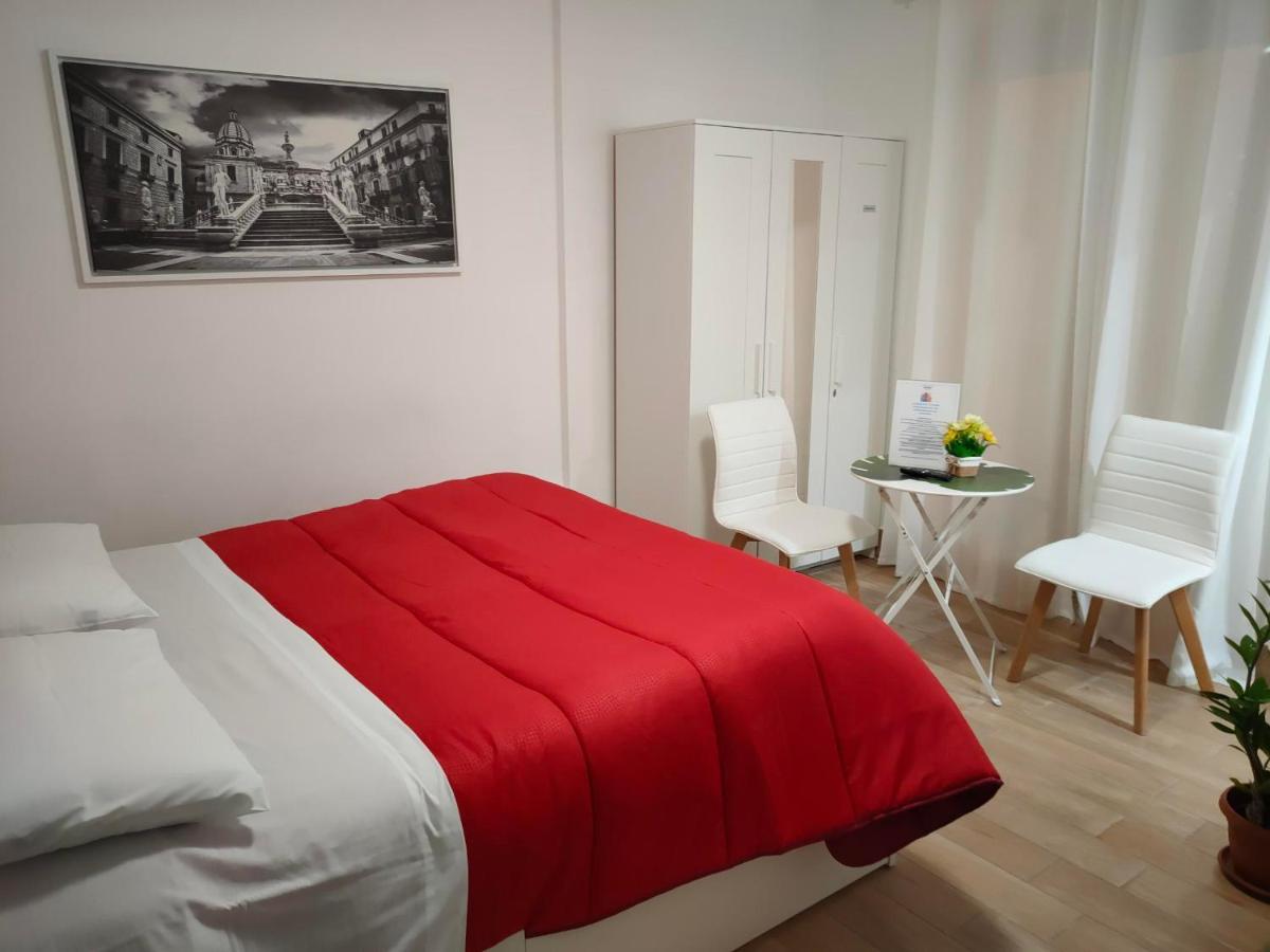 La Camera Di Stella - Ai Normanni Hotel ปาแลร์โม ภายนอก รูปภาพ