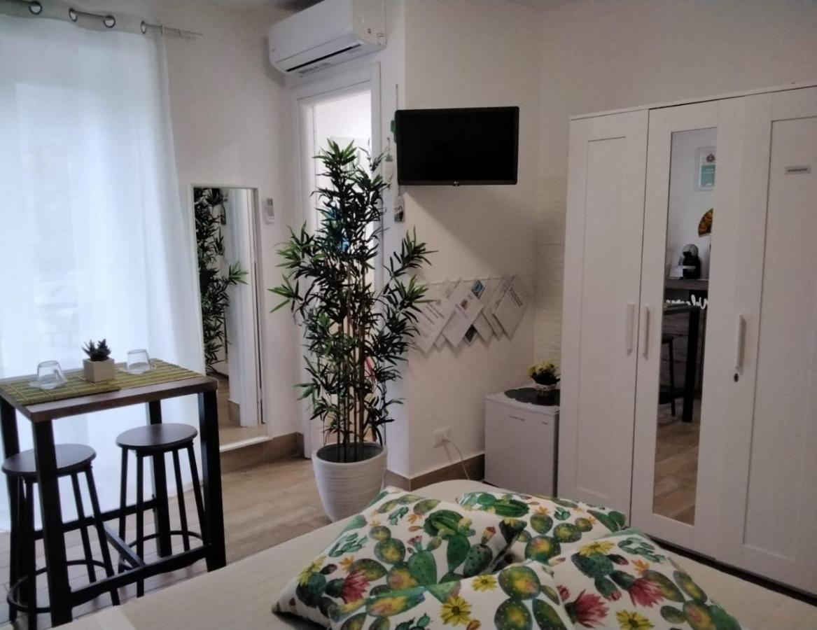 La Camera Di Stella - Ai Normanni Hotel ปาแลร์โม ภายนอก รูปภาพ